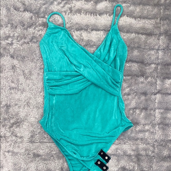 Body Sans Manches Bebe - Soie Turquoise - Taille S - Occasion Très Bon état - Femme